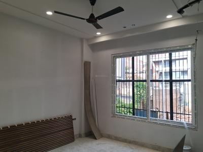 Bedroom Image of 1800 Sq.ft 3 BHK Builder Floor for sale in Paschim Vihar New Delhi for Rs. 40000000