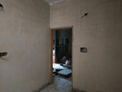 Bedroom Image of 750 Sq.ft 2 BHK Builder Floor for sale in DLF Ankur Vihar Ghaziabad for Rs. 2260389