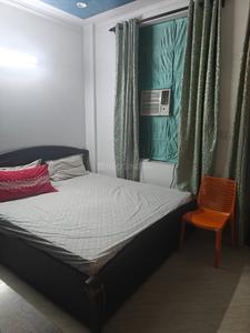 Bedroom Image of 1260 Sq.ft 3 BHK Builder Floor for sale in Ramesh Nagar New Delhi for Rs. 12500000