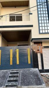 Image of 850 Sq.ft 2 BHK Builder Floor for rent in Chitaipur, Varanasi for Rs. 9000