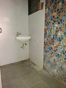 Common Bathroom Image of 712 Sq.ft 1 BHK Apartment / Flat for sale in KT Sai View, Panvel Navi Mumbai for Rs. 8200000