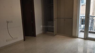 Bedroom Image of 1800 Sq.ft 3 BHK Builder Floor for sale in Safdarjung Development Area New Delhi for Rs. 61500000