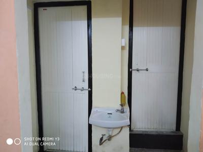Bathroom Image of 400 Sq.ft 1 BHK Apartment / Flat for rent in Juinagar Navi Mumbai for Rs. 25000