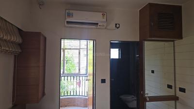 Bedroom Image of 1485 Sq.ft 3 BHK Apartment / Flat for rent in Paldi Ahmedabad for Rs. 38000