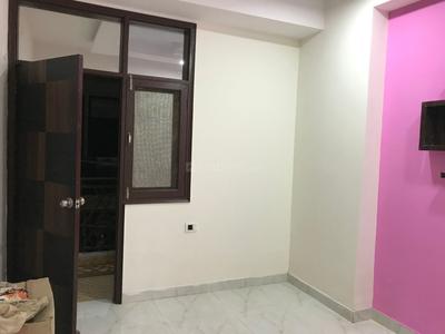 Bedroom Image of 1050 Sq.ft 2 BHK Apartment / Flat for sale in Sector 110 Noida for Rs. 3850000