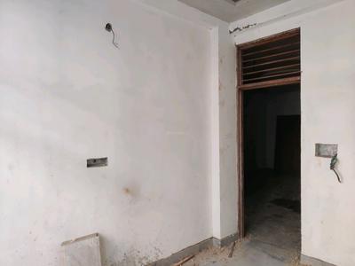 Bedroom Image of 1100 Sq.ft 3 BHK Apartment / Flat for sale in Govindpuram Ghaziabad for Rs. 4500000
