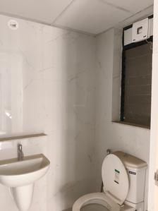 Common Bathroom Image of 770 Sq.ft 1.5 BHK Apartment / Flat for rent in Runwal Gardens Phase I, Dombivli East Thane for Rs. 16000