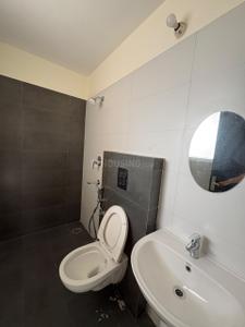 Bathroom Image of 1700 Sq.ft 3 BHK Apartment / Flat for rent in DD Altura, Gazipur Zirakpur for Rs. 28000