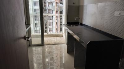 Kitchen Image of 1300 Sq.ft 3 BHK Apartment / Flat for rent in Lodha Amara Tower 49 And 50, Kolshet Thane for Rs. 57000