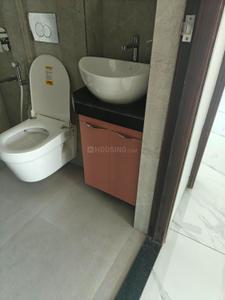 Bathroom Image of 675 Sq.ft 2 BHK Apartment / Flat for rent in Raymond Realty Ten X Habitat, Thane West Thane for Rs. 40000