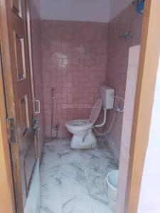Bathroom Image of 1500 Sq.ft 2 BHK Independent House for rent in Swastik City, Gomti Nagar Extension Lucknow for Rs. 25000