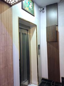 Lift Image of 900 Sq.ft 2 BHK Builder Floor for rent in Sector 72 Noida for Rs. 25000