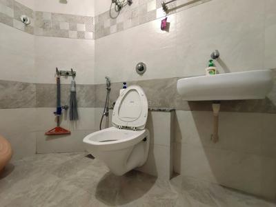 Bathroom Image of 1150 Sq.ft 2 BHK Apartment / Flat for sale in Aamrapali Resicom, Bhayli Vadodara for Rs. 3951000