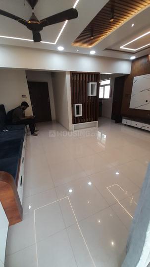 Majestique Euriska Main Image 1