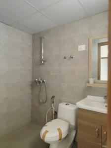 Bedroom One Image of 1420 Sq.ft 2 BHK Apartment / Flat for sale in Paras Irene, Sector 70 Gurgaon for Rs. 18000000