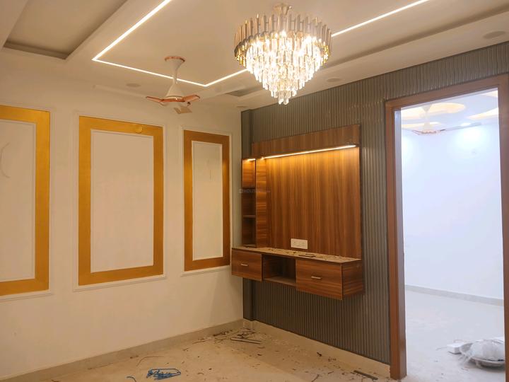 Bhagwati Garden, Dwarka Mor Main Image 1