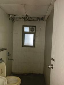 Common Bathroom Image of 909 Sq.ft 2 BHK Apartment / Flat for sale in Lodha Casa Rio, Palava Phase 1 Thane for Rs. 5200000