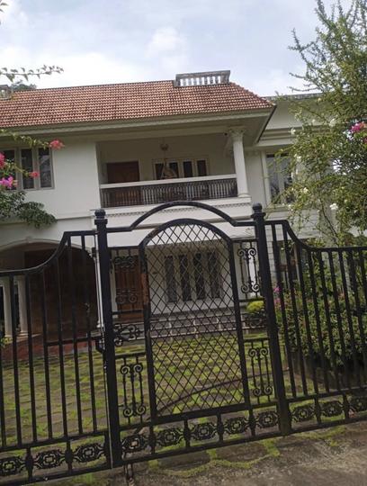 Vennala Main Image 1