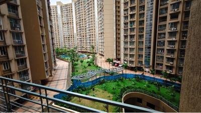Balcony Image of 1000 Sq.ft 2 BHK Apartment / Flat for sale in Gurukrupa Marina Enclave Wings Q And R With Kindergarten Phase IV, Malad West Mumbai for Rs. 16700000