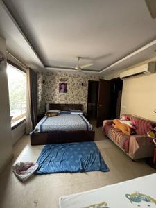 Bedroom Image of 3600 Sq.ft 4 BHK Duplex for sale in Rajouri Garden New Delhi for Rs. 57500000