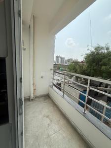 Balcony Image of 1650 Sq.ft 3 BHK Apartment / Flat for sale in RN Metro Heights, Sector 73 Noida for Rs. 5100000