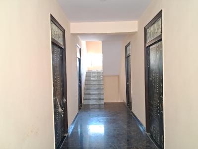 Lobby Image of 200 Sq.ft 1 RK Apartment / Flat for rent in Sector 35 Noida for Rs. 10000