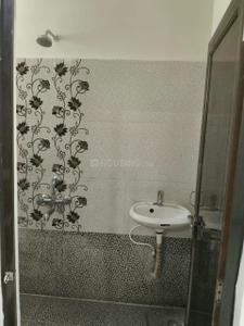 Bathroom Image of 1440 Sq.ft 3 BHK Apartment / Flat for rent in Pothinamallayya Palem Visakhapatnam for Rs. 16000