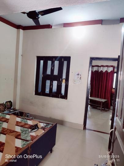 Laheriasarai Bedroom 1