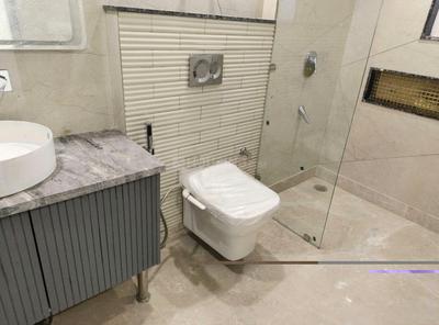 Bathroom Image of 1890 Sq.ft 3 BHK Builder Floor for sale in Mansarover Garden New Delhi for Rs. 36000000