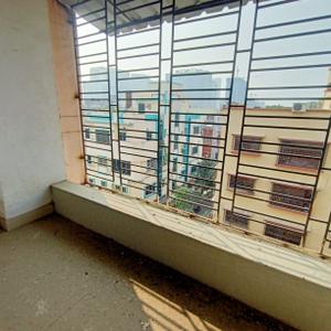 Balcony Image of 1210 Sq.ft 3 BHK Apartment / Flat for sale in Purbalok Kolkata for Rs. 6000000