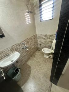 Bathroom Image of 1000 Sq.ft 2 BHK Apartment / Flat for rent in Parijat Nagar Nashik for Rs. 25000