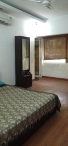 Bedroom Image of 2200 Sq.ft 4 BHK Apartment / Flat for rent in Sarita Vihar New Delhi for Rs. 85000