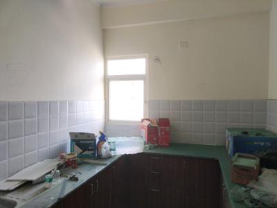 Kitchen Image of 1300 Sq.ft 3 BHK Apartment / Flat for sale in Amrapali Verona Heights, Noida Extension Greater Noida for Rs. 9345600