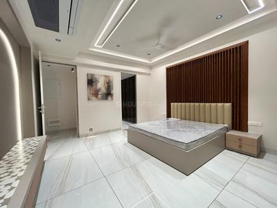 Bedroom Image of 3450 Sq.ft 3 BHK Apartment / Flat for rent in Iscon Ambli Road Ahmedabad for Rs. 100000