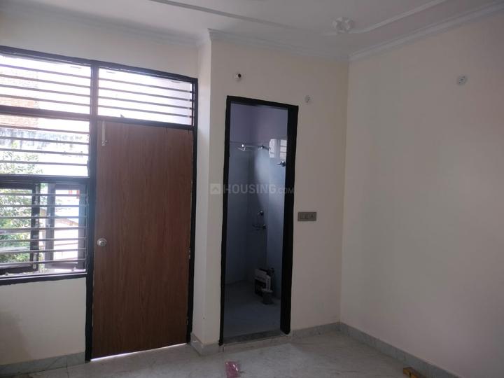 Dhanwanpur Village, Sector 104 Main Image 1