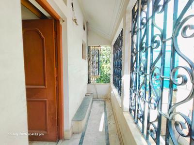 Balcony Image of 3500 Sq.ft 4 BHK Villa for sale in Patuli Kolkata for Rs. 18000000