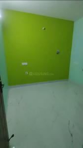 Bedroom Image of 800 Sq.ft 2 BHK Apartment / Flat for rent in Kil Ayanambakkam Chennai for Rs. 1500000