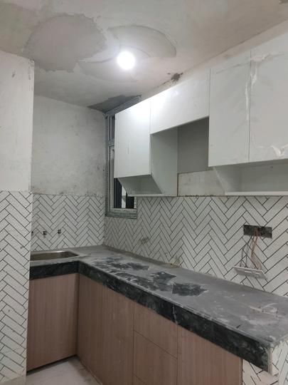 Rose Apartment Main Image 1