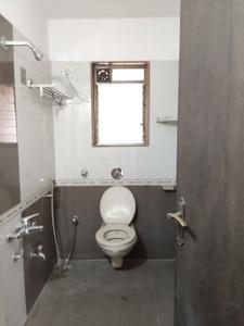 Common Bathroom Image of 2500 Sq.ft 4 BHK Apartment / Flat for sale in Regency Gardens, Kharghar Navi Mumbai for Rs. 40000000