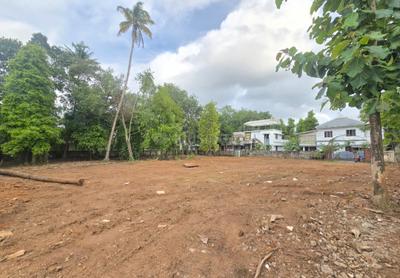 Image of 1740 Sq.ft Residential Plot / Land for sale in Aluva, Kochi for Rs. 4800000