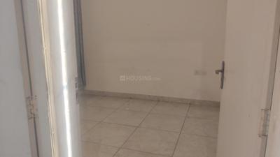 Image of 1000 Sq.ft 3 BHK Apartment / Flat for rent in Gaurs Siddhartham, Siddharth Vihar, Ghaziabad for Rs. 25000