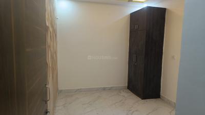Bedroom Image of 725 Sq.ft 3 BHK Builder Floor for sale in Dwarka Mor New Delhi for Rs. 4500000