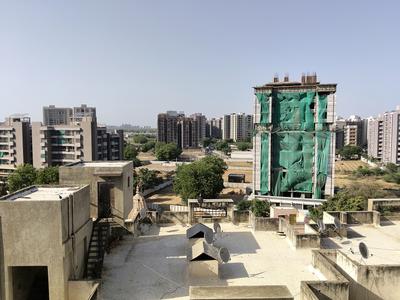 Living Room Image of 2295 Sq.ft 3 BHK Apartment / Flat for rent in Devnandan Heights, Chandkheda Ahmedabad for Rs. 28000