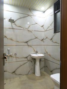 Common Bathroom Image of 1250 Sq.ft 3 BHK Builder Floor for sale in Indirapuram Ghaziabad for Rs. 12000000