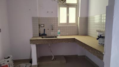 Kitchen Image of 950 Sq.ft 3 BHK Apartment / Flat for sale in ROF Amaltas, Sector 92 Gurgaon for Rs. 7000000