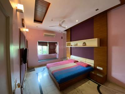 Bedroom Image of 3800 Sq.ft 3 BHK Independent House for rent in Satellite Ahmedabad for Rs. 54000