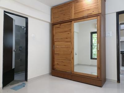Bedroom Image of 1050 Sq.ft 2 BHK Apartment / Flat for rent in Matunga East Mumbai for Rs. 85000