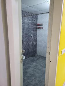 Bathroom Image of 2250 Sq.ft 3 BHK Apartment / Flat for sale in SNN Raj Lake View, Bilekahalli Bengaluru for Rs. 35000000