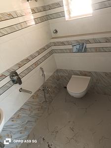 Bathroom Image of 1350 Sq.ft 3 BHK Apartment / Flat for sale in Purbalok Kolkata for Rs. 9500000