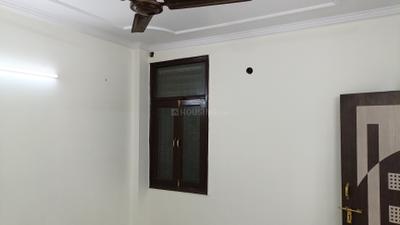 Bedroom Image of 950 Sq.ft 3 BHK Builder Floor for sale in Laxmi Nagar New Delhi for Rs. 7000000